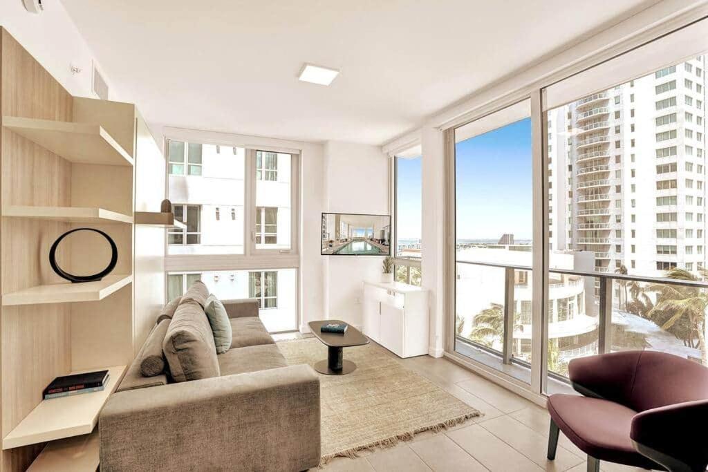 Miami High Town View 1610 Apartment Bagian luar foto